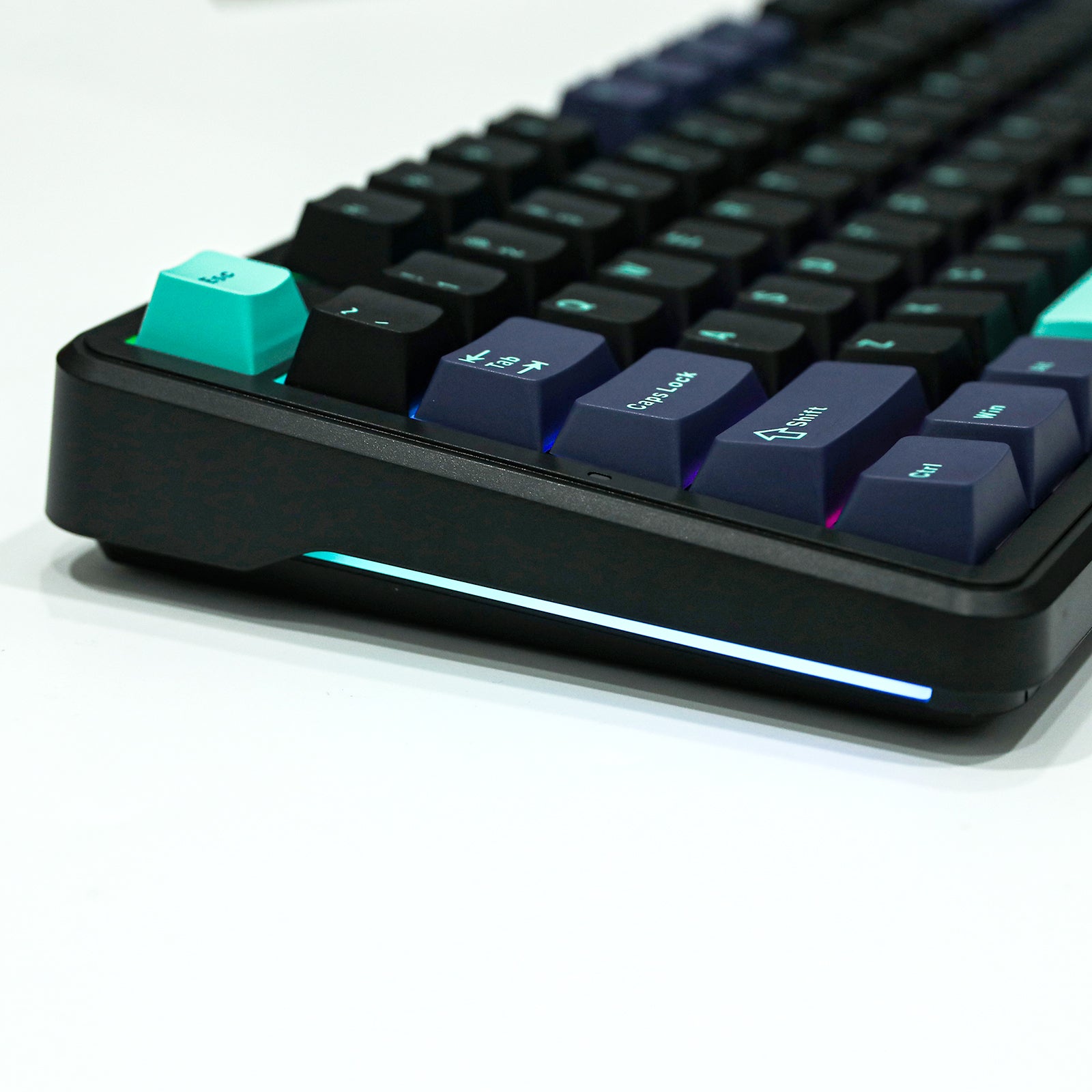 AULA F87 Pro